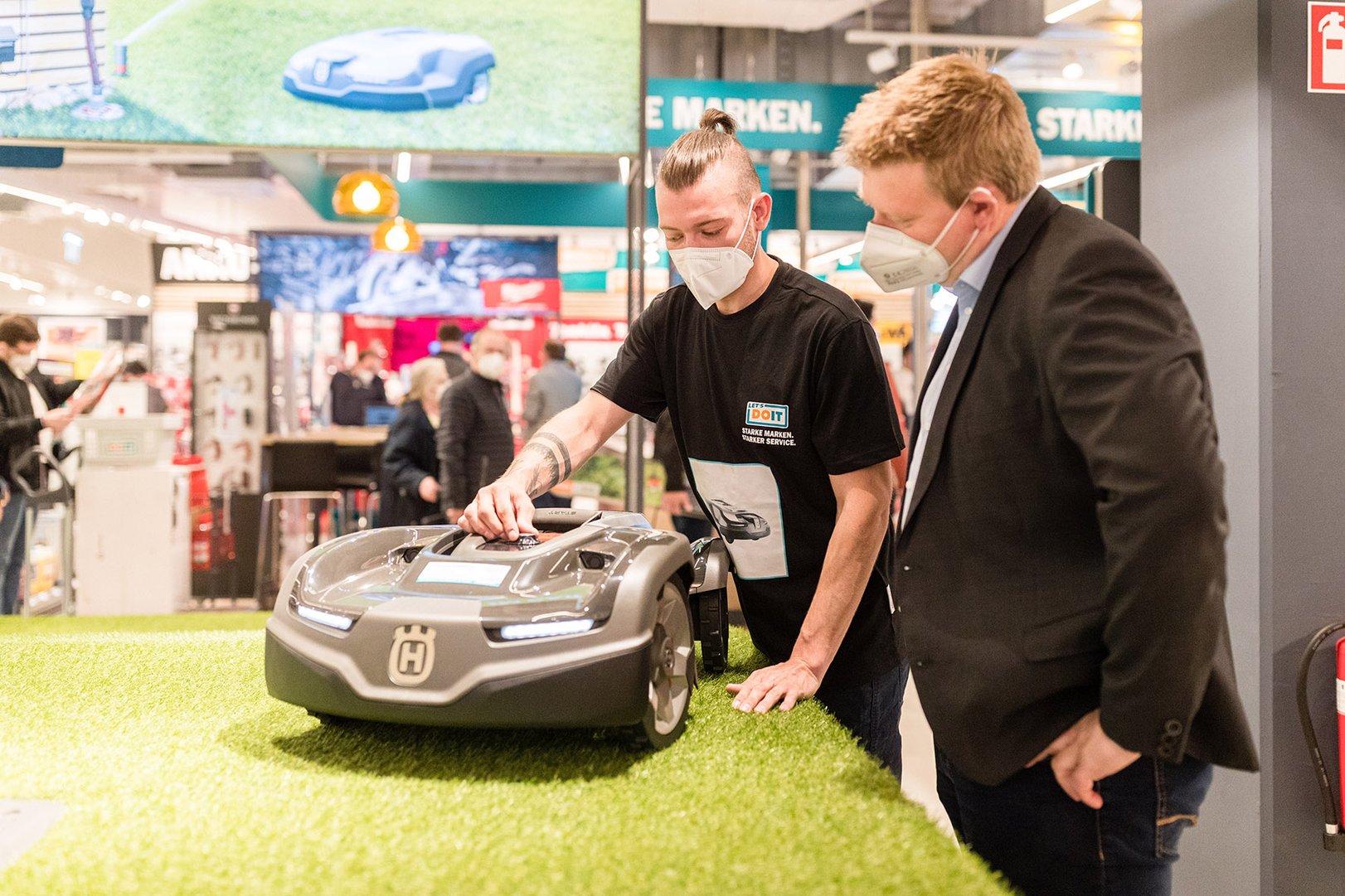 LETS DOIT Fachberatung Maehroboter.jpg