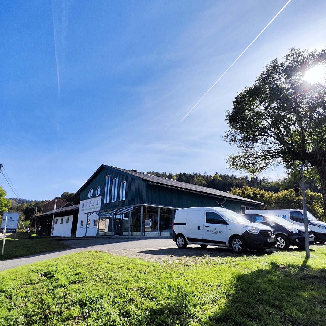 Offgridshop_Uebersicht-Gebaeude-Hundsdorf_logo2-2.jpg