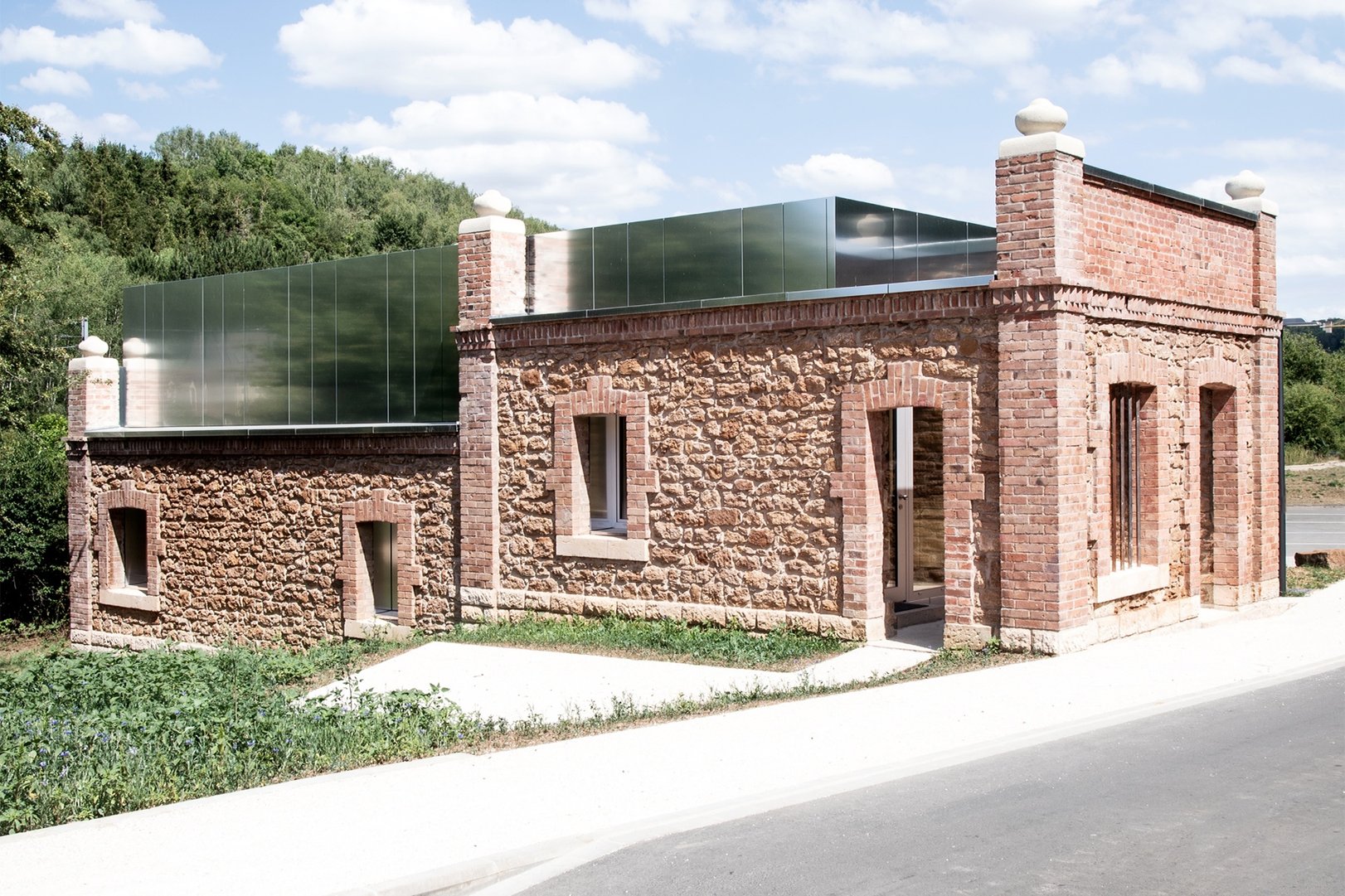 transformation of the maison gonner into a shelter 