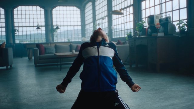 FIFA Bring the moves