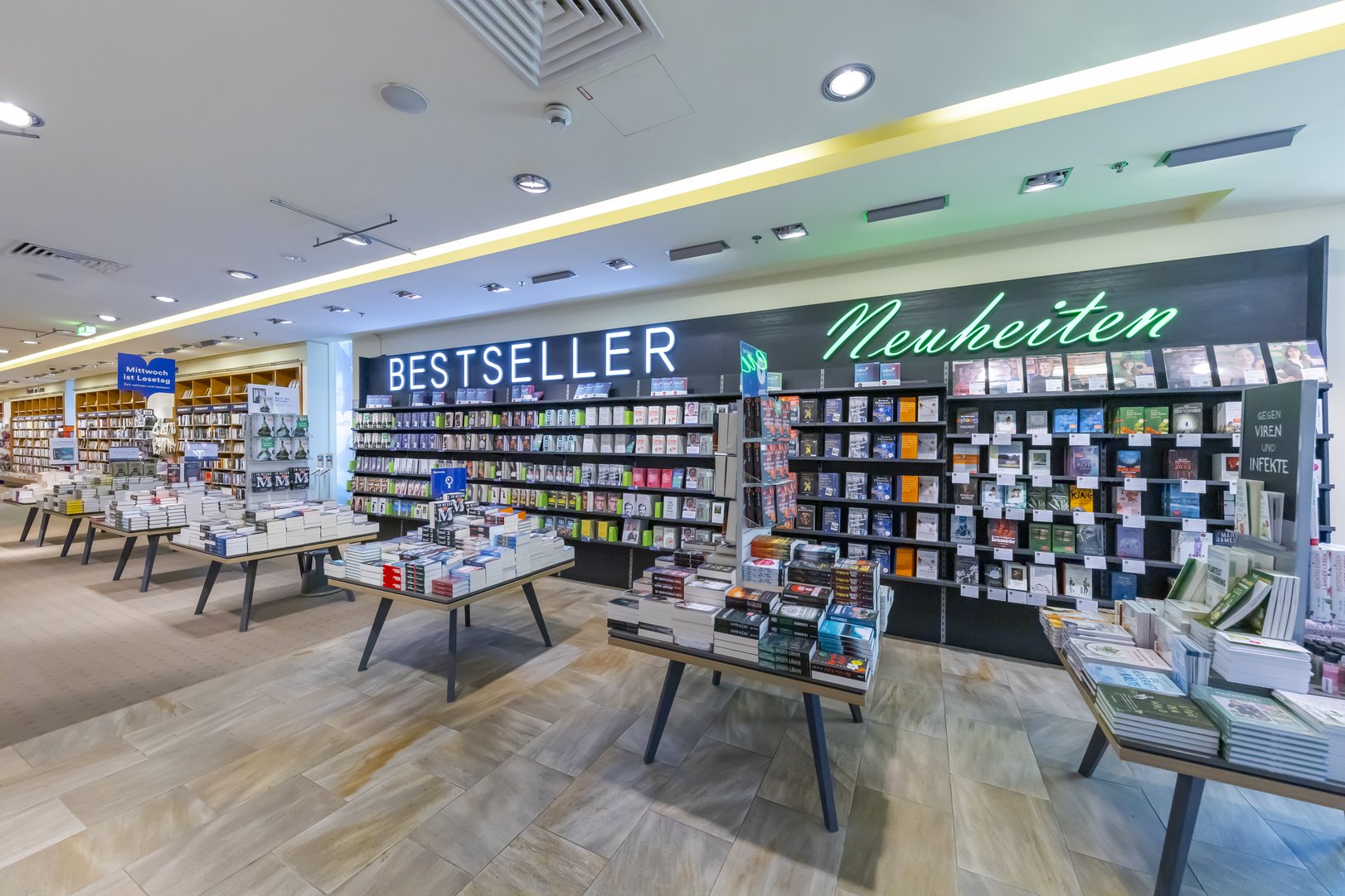 Bestellerwand Linz Landstraße.jpg