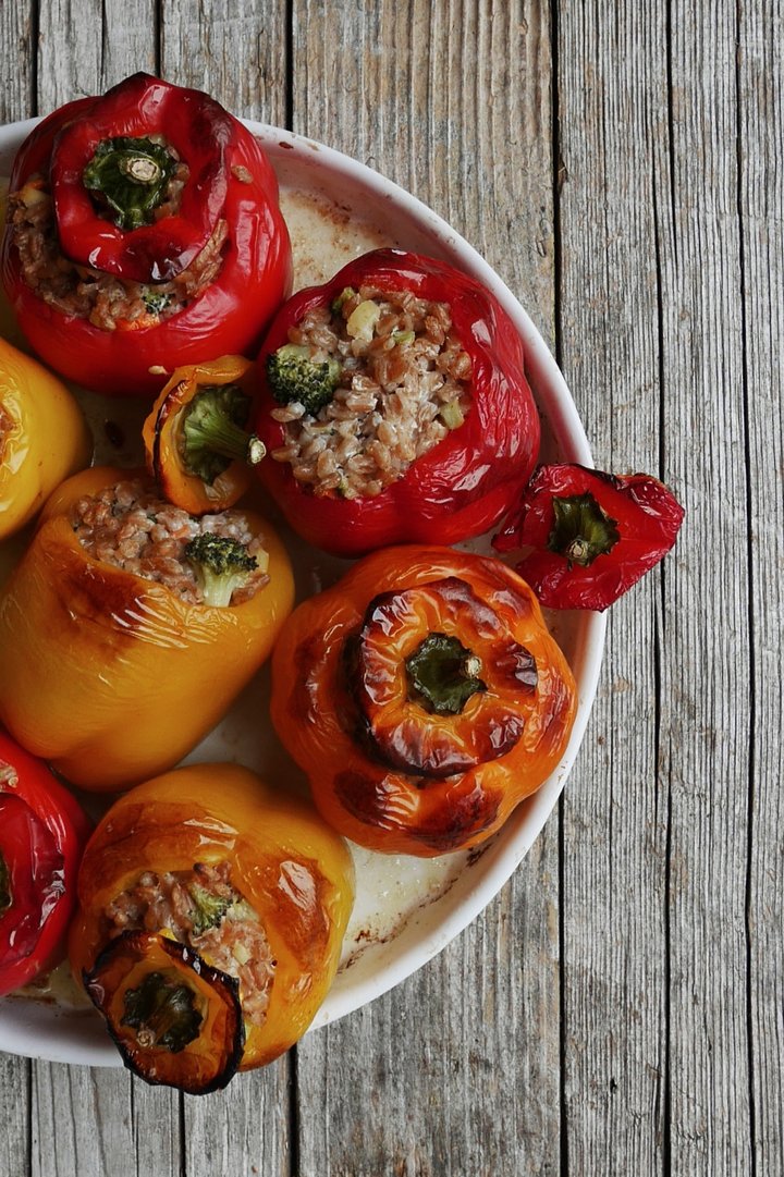 Titelbild zu gefüllte Paprika mit Zutaten der Region