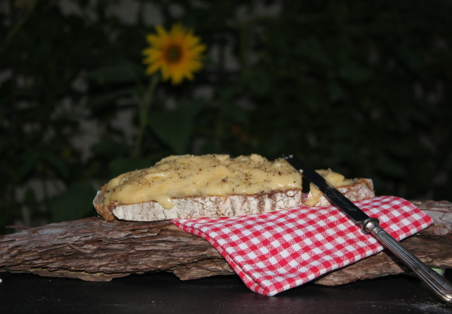 Titelbild zu Glundnerkas auf Bauernbrot