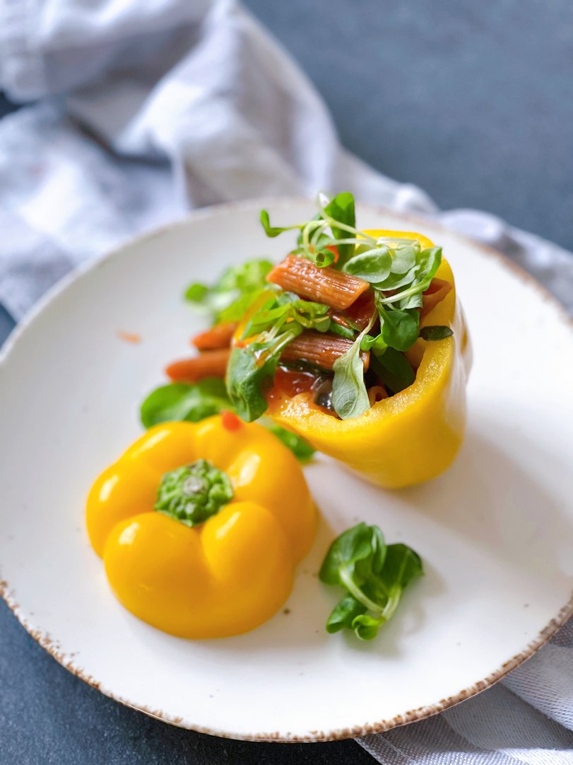 Schnelle gefüllte Paprika mit Pasta