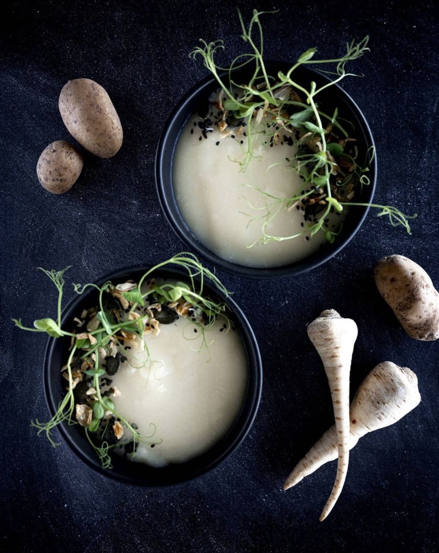 Peterwurzen (Petersilienwurzel) Suppe