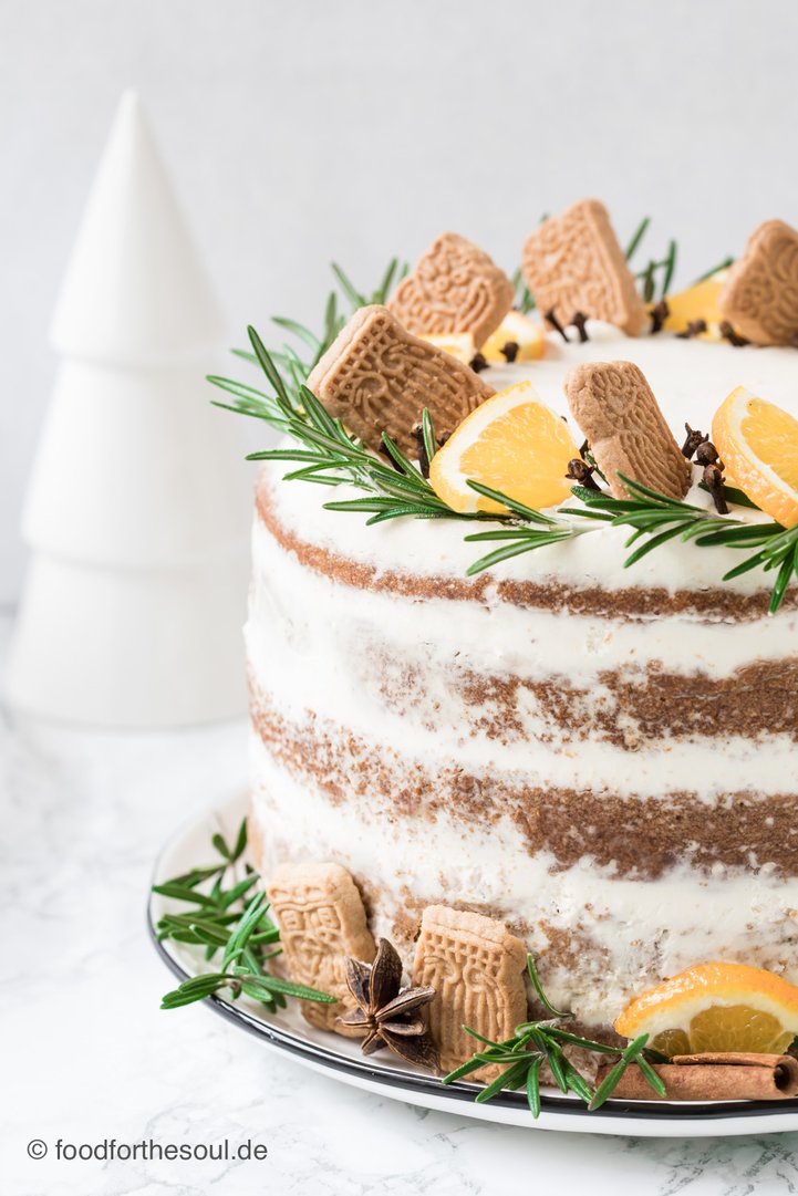 Titelbild zu Spekulatius Weihnachtstorte mit Orangencreme