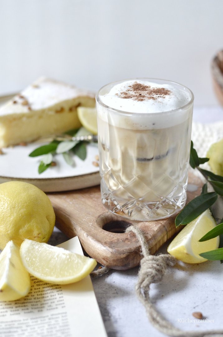 Titelbild zu Torta della Nonna mit Iced Caffé