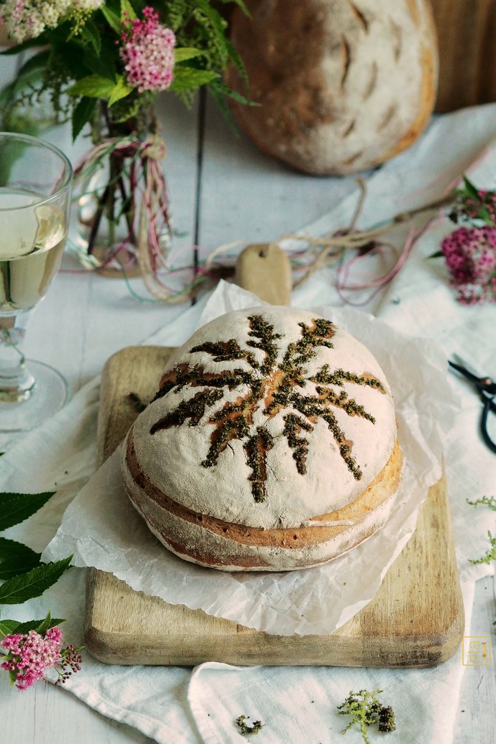 Titelbild zu Mostbrot mit Brennnesselsamen