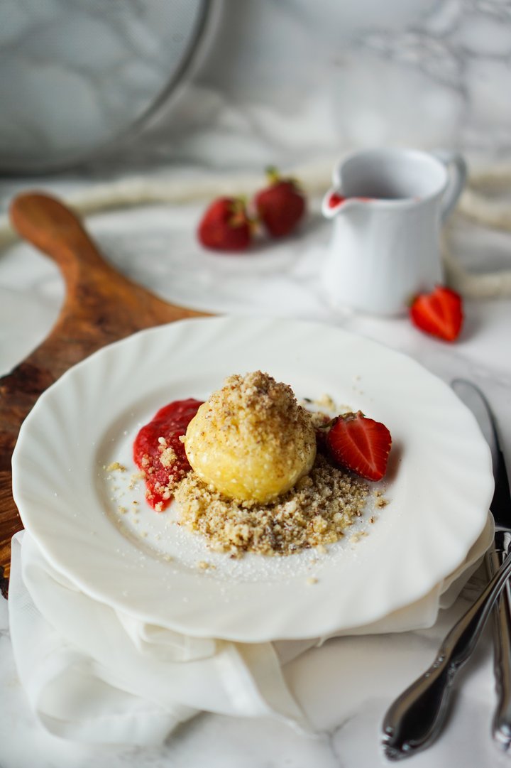 Erdbeerknödel