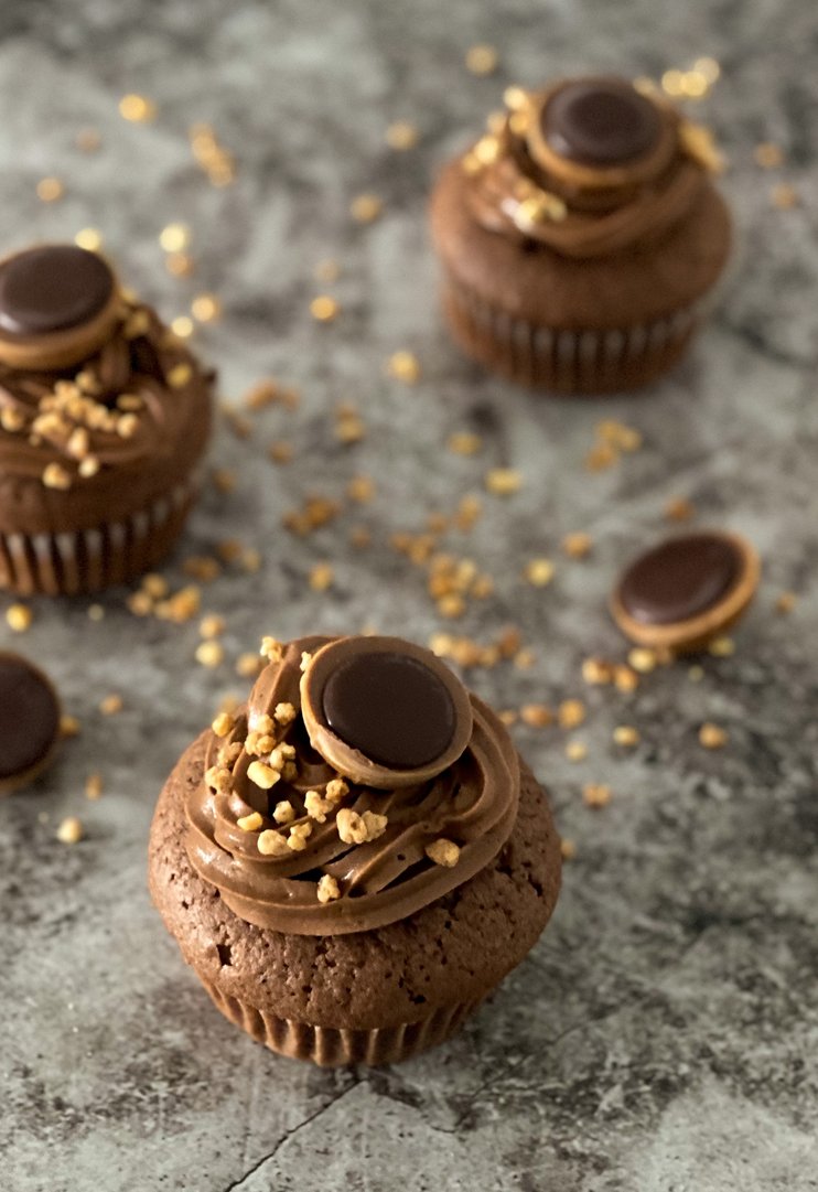 Titelbild zu Toffifee Cupcakes mit einem köstlichem Schoko-Topping