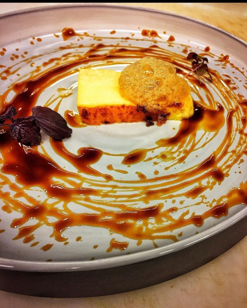 Titelbild zu Parmesanflan an Kaffee-Orangenreduktion