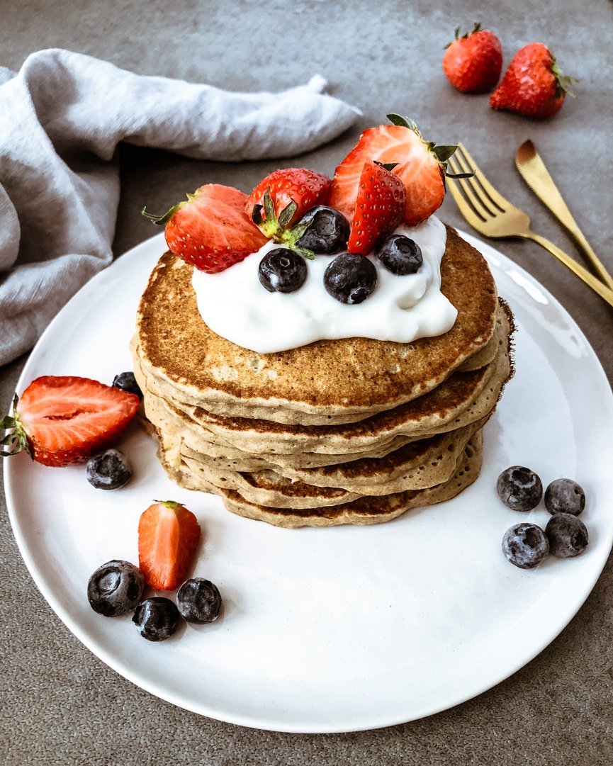 Titelbild zu Buchweizen-Bananen-Pancakes