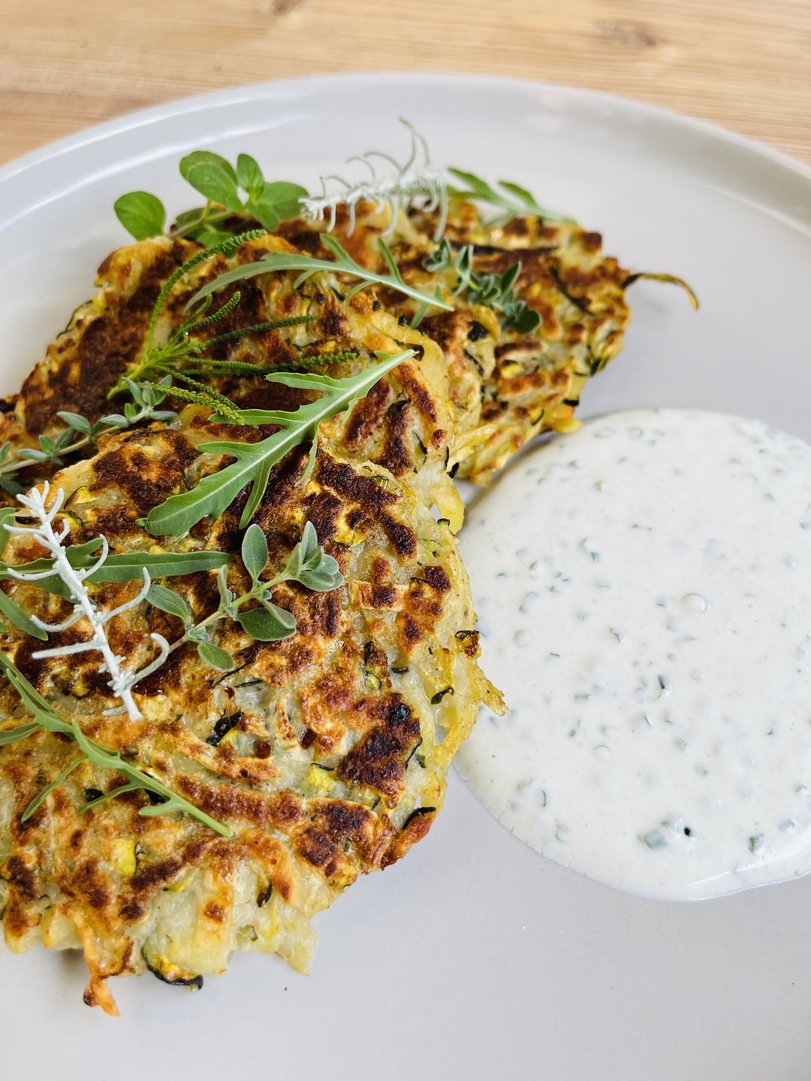 Zucchinipuffer mit nur 3 Zutaten