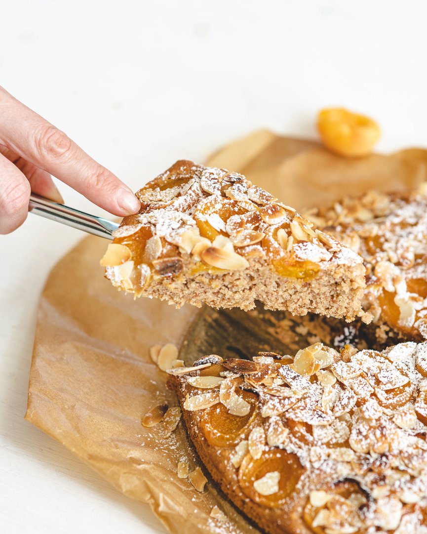 Opa's Marillen - Mandelkuchen neu interpretiert
