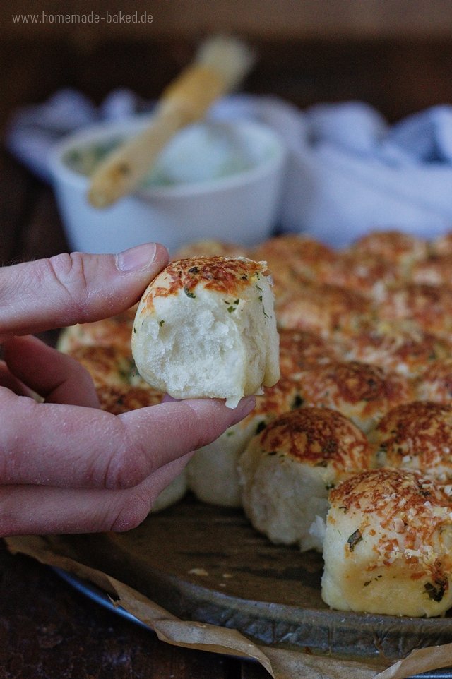 Titelbild zu Käse Knoblauch Bubble Bread
