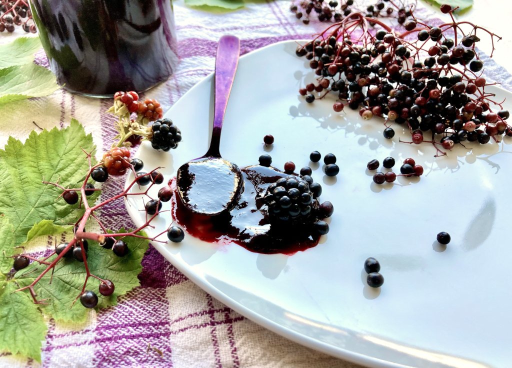 Holunder-Brombeer-Marmelade