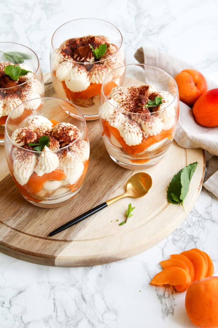 Marillen-Tiramisu im Glas