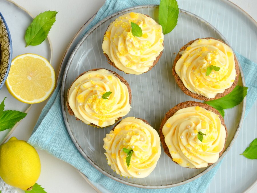 Zitronen Cupcakes mit Mohnboden, glutenfrei, laktosefrei