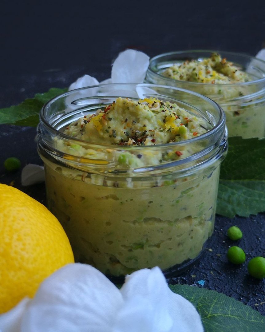 Erbsen-Zitronen Hummus