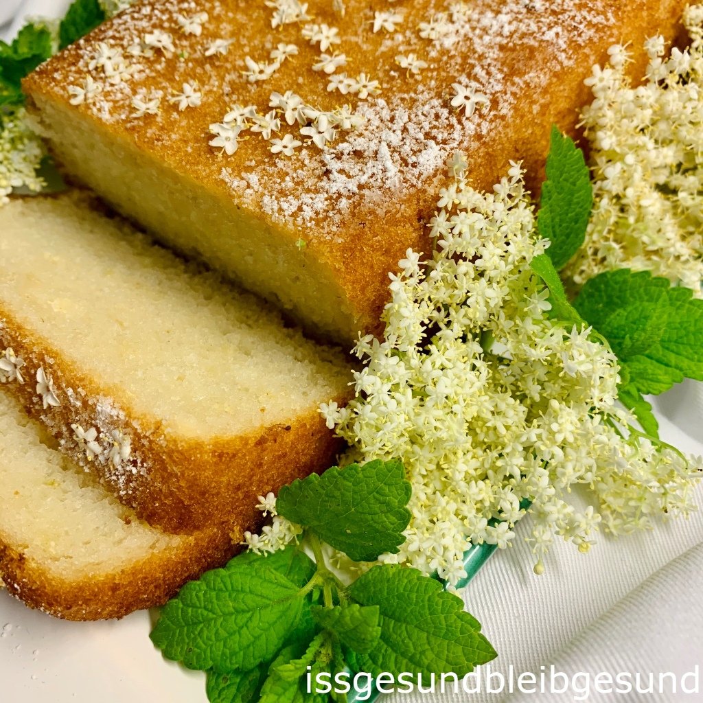 Holunder-Zitronenmelisse-Kuchen