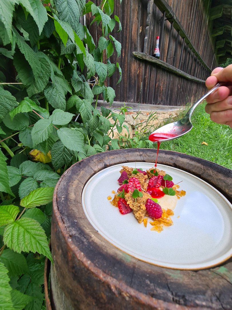 Gemälzte Hafercreme I Himbeeren I Barrique Apfelessig