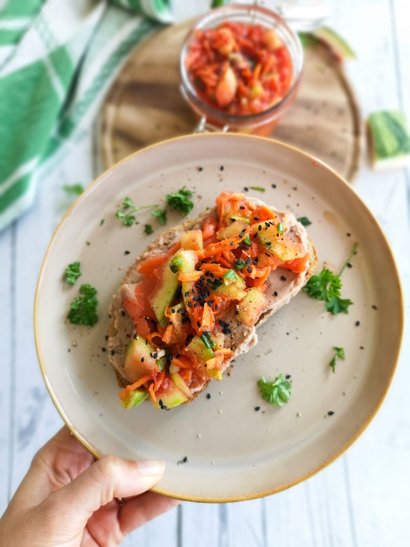 Kimchi aus Wassermelonen-Schale