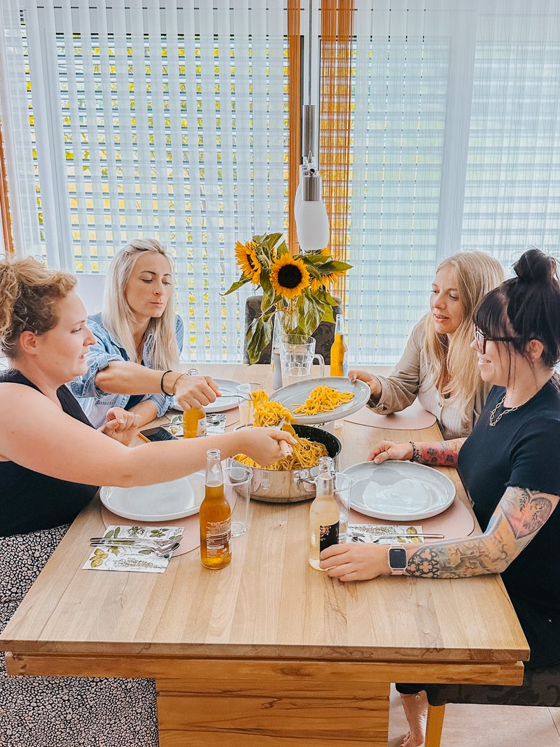 Vom Packerl zum Original - Die Golden Girls kochen