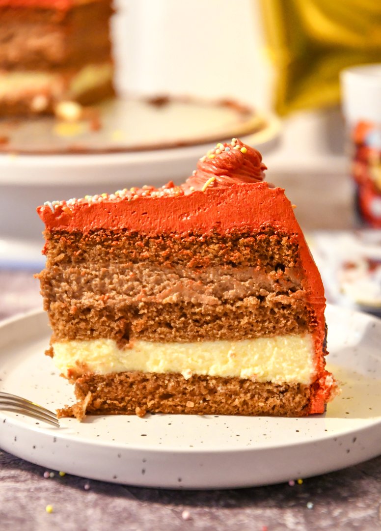 Geburtstagstorte nach Familienrezept, gebacken mit viel Liebe