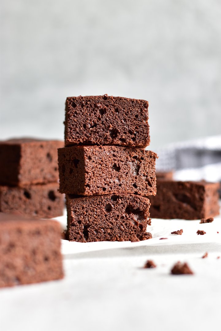 Brownies mit Bitterschokolade und Roter Rübe