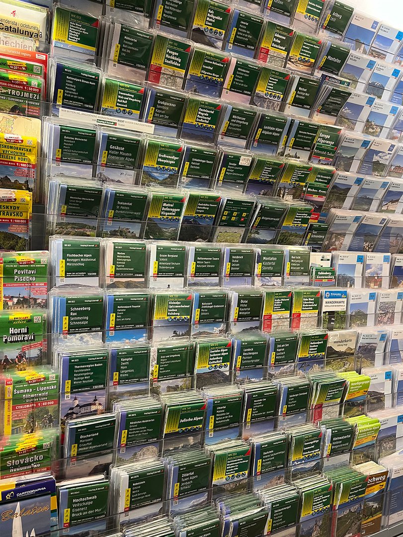 Wanderkarten.jpg
