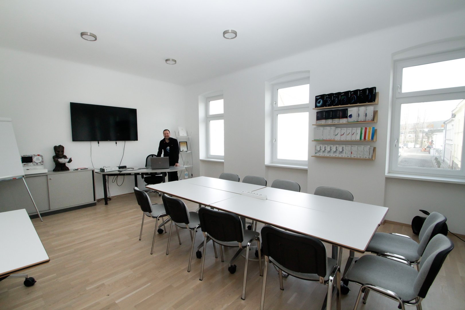 CG Shop Schulungsraum.jpg