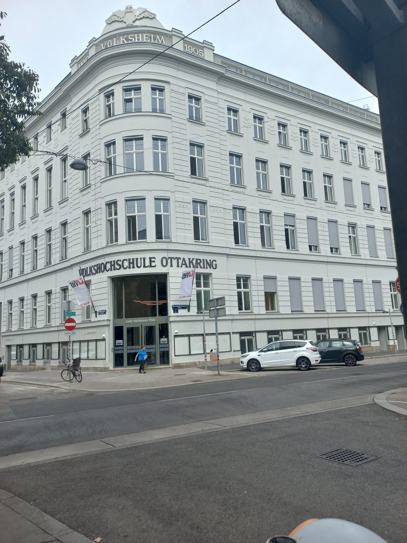 Volkshochschule Ottakring 1160 Wien, Ludo-Hartmannplatz 7 - Generalinstandsetzung