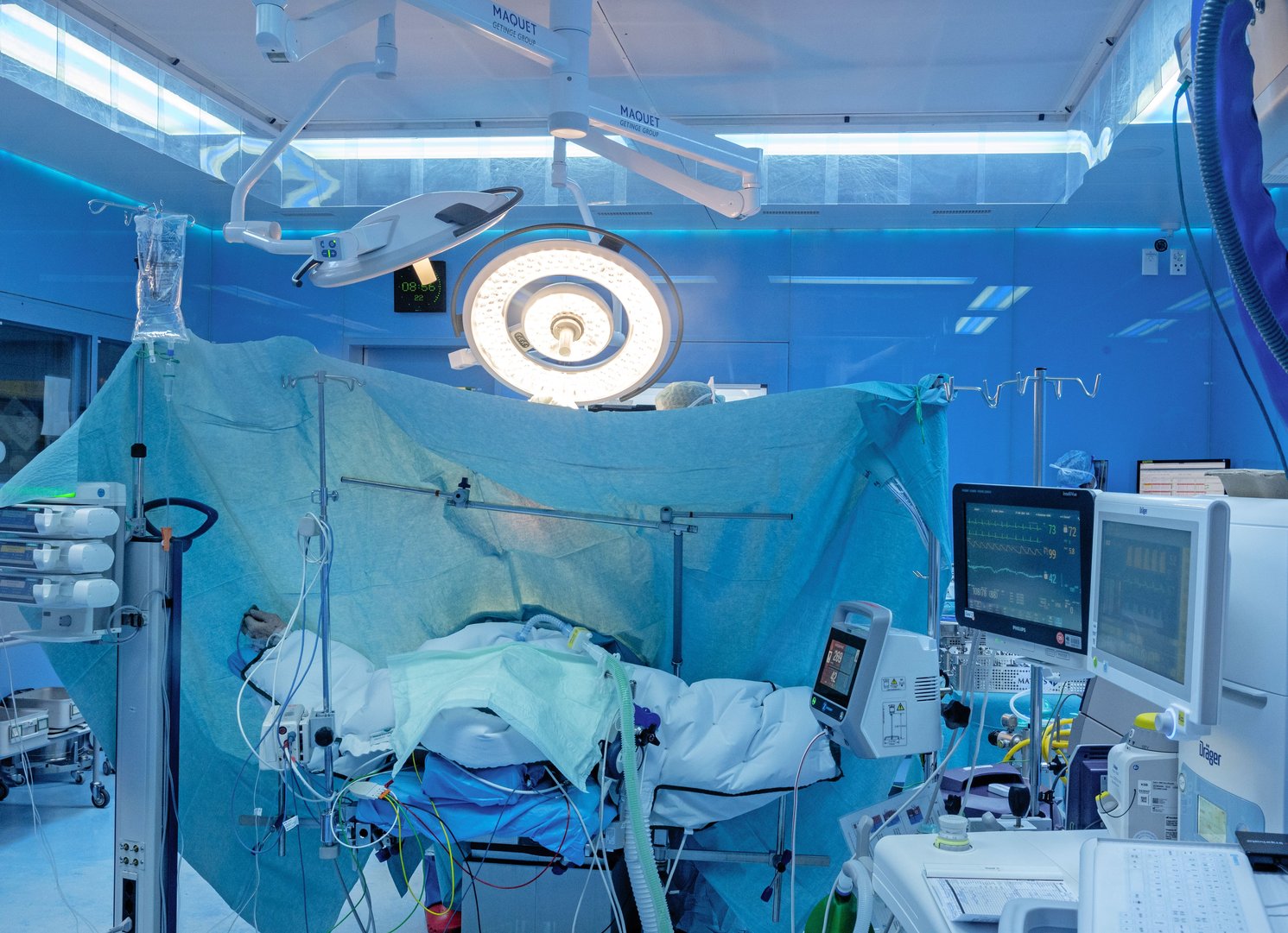 Titelbild zu Blindes Vertrauen in die Technologie - Der Mensch im OP-Saal