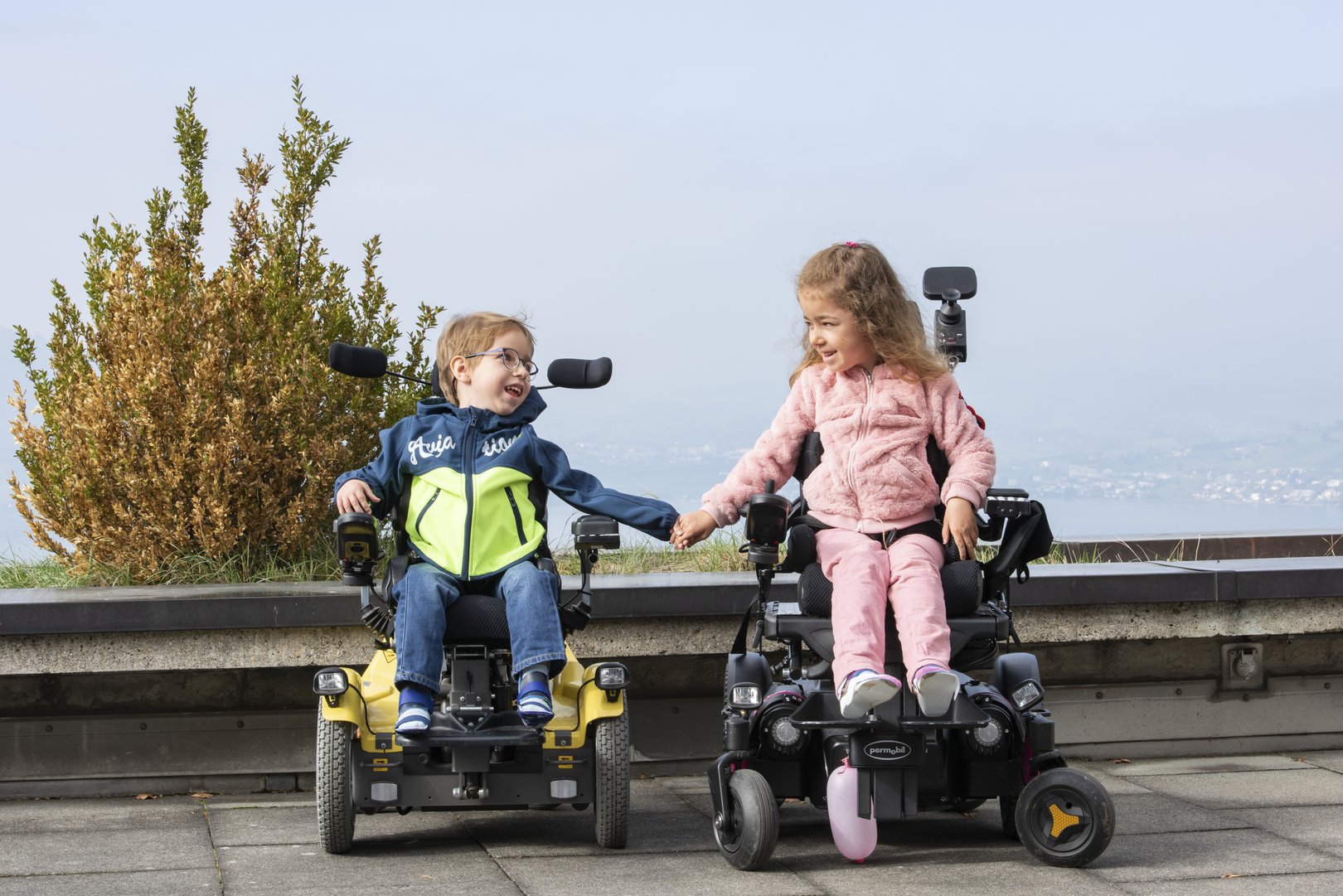 Titelbild zu Geschwisterliebe