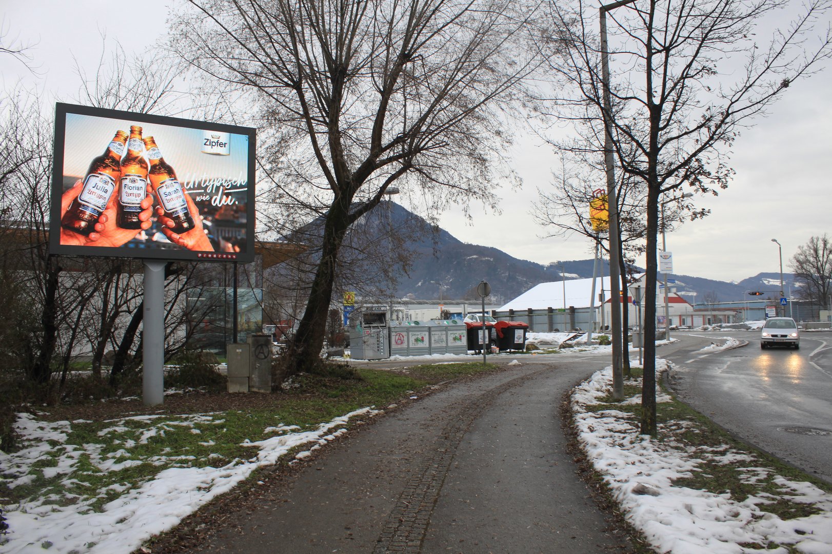 Digitaler-PremiumScreen-Salzburg1.JPG