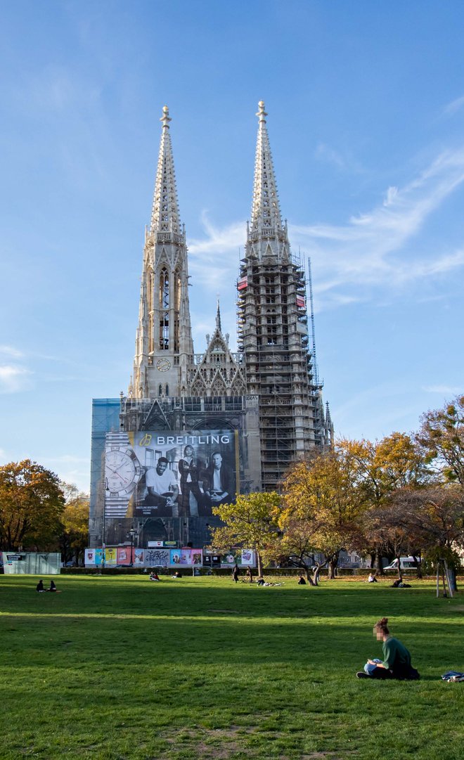 Titelbild zu BREITLING ALL-STAR SQUAD - CHRONOMAT GMT