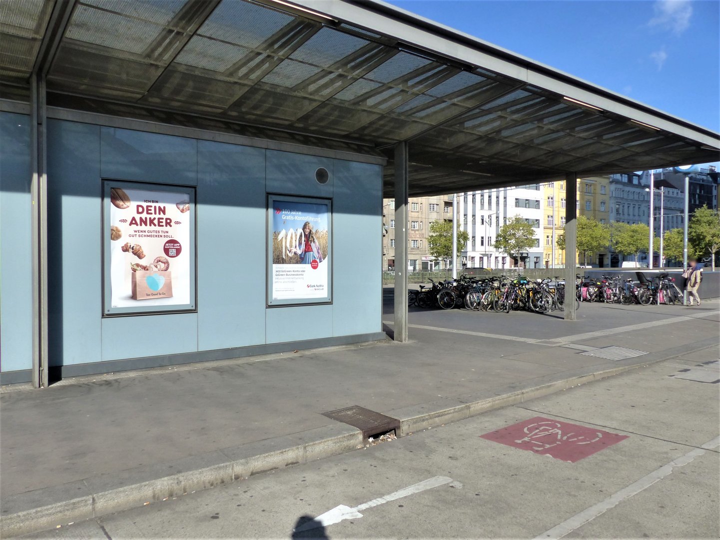 1100-Wien-10.-Favoriten-Südtiroler-Platz-geg.jpg