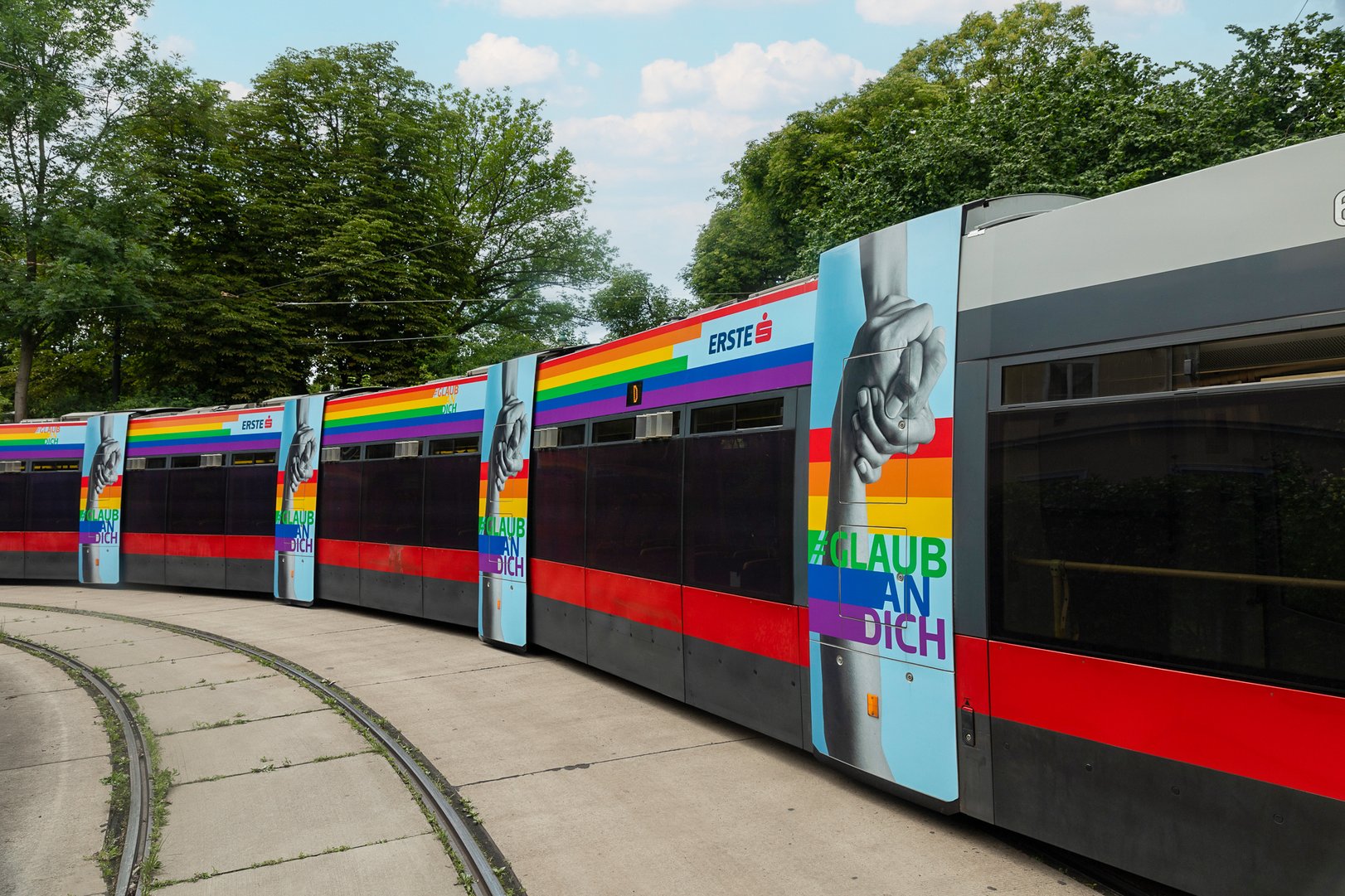 Erste-Bank-Pride-ULF-03.jpg