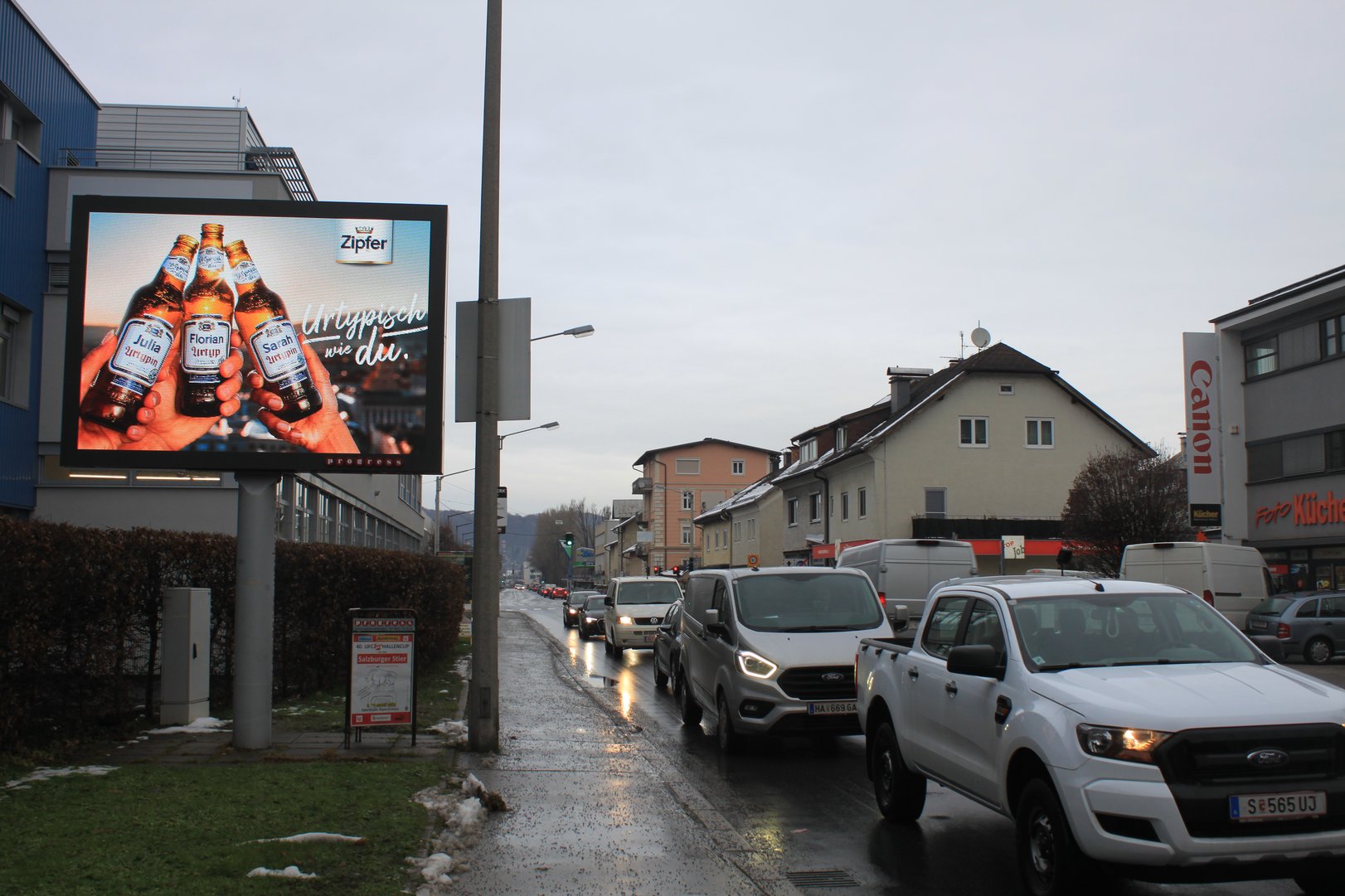 Digitaler-PremiumScreen-Salzburg3.JPG