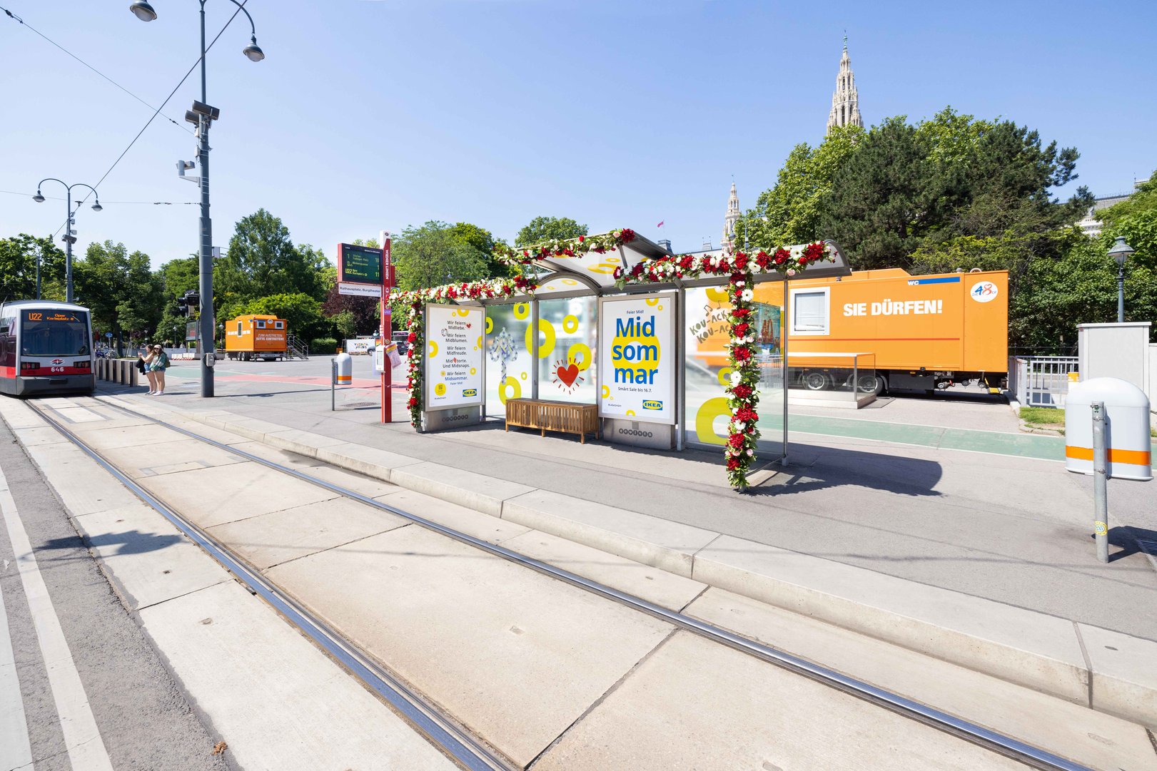 Titelbild zu Midsommar