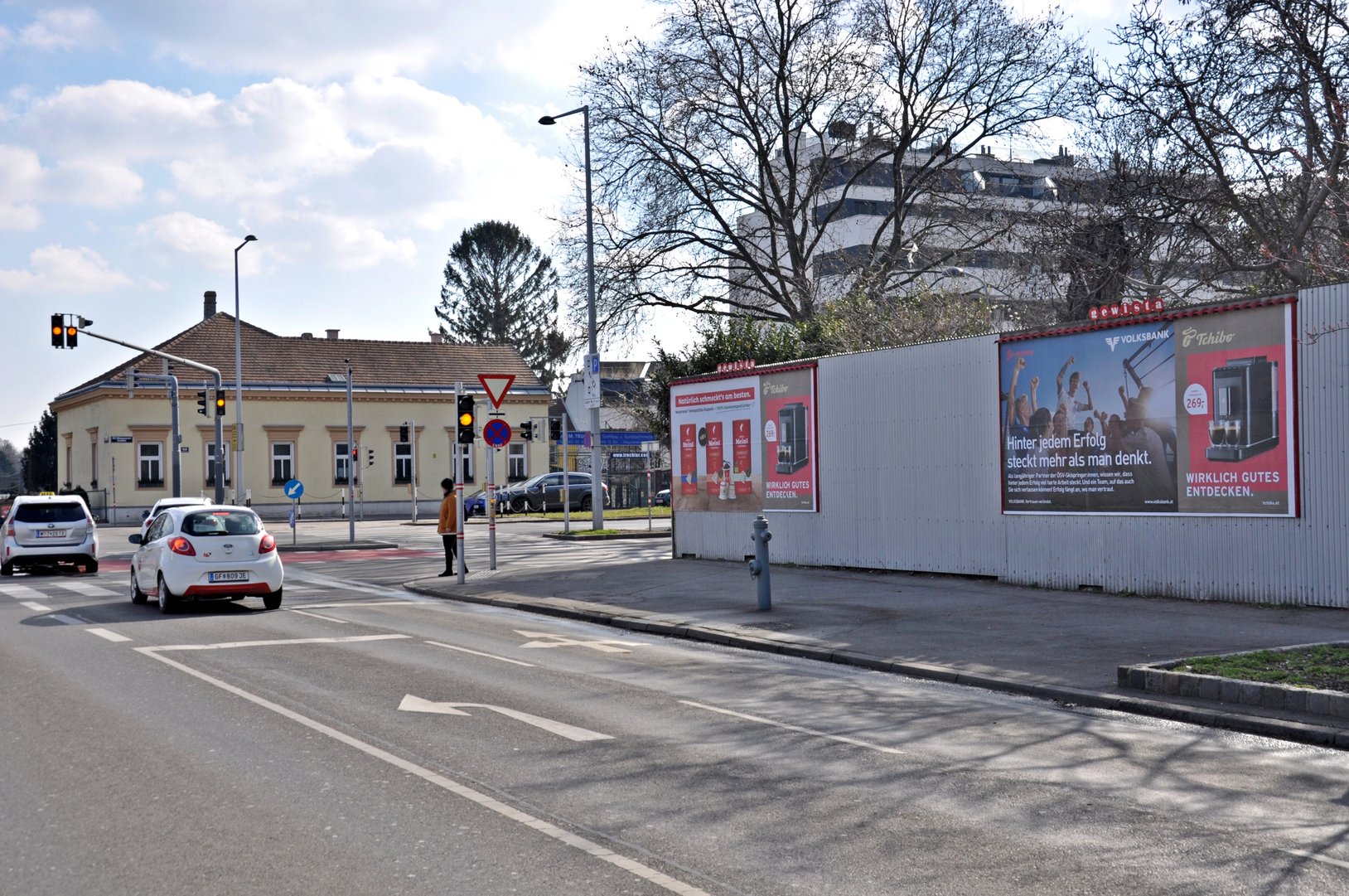 1220-Wien-22.-Donaustadt-Arbeiterstrandbadstraße-bei-Wagramer-Straße.jpg