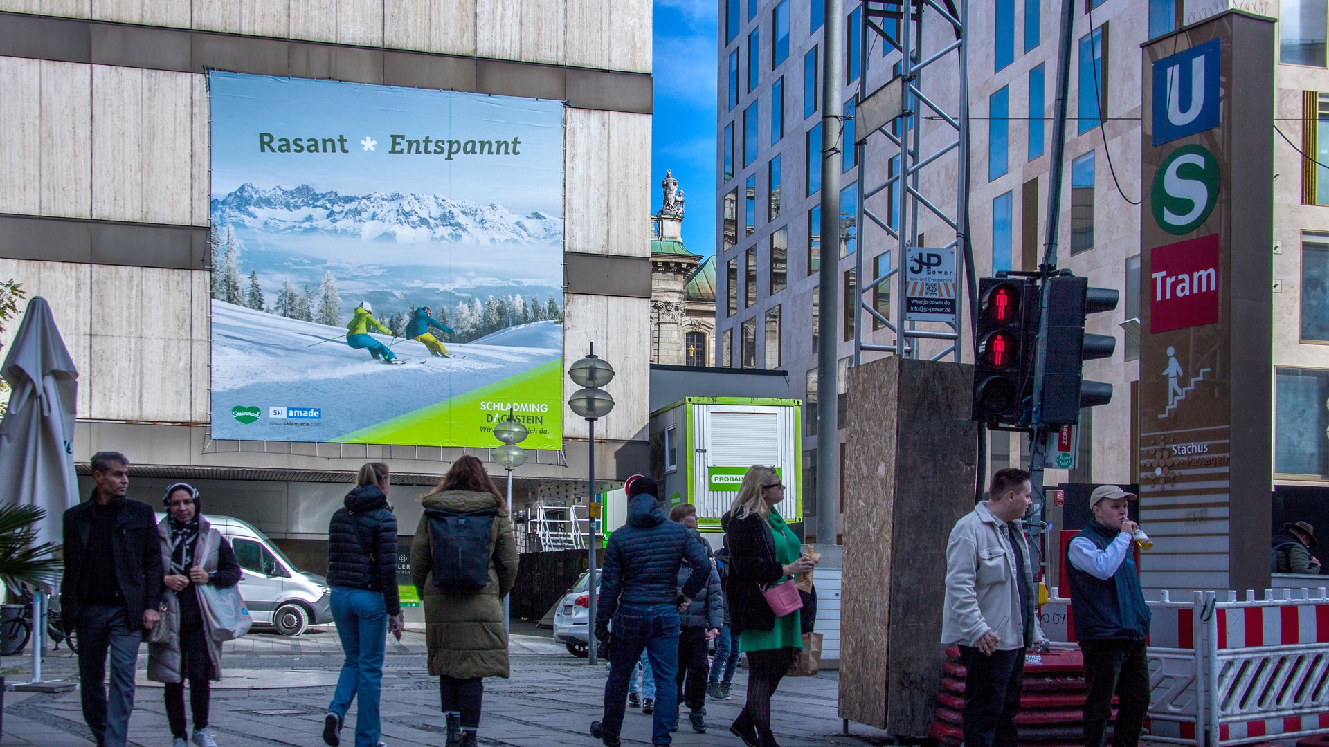 Schladming-Dachstein-München-Bayerstraße-Nov-2023-3-.JPG