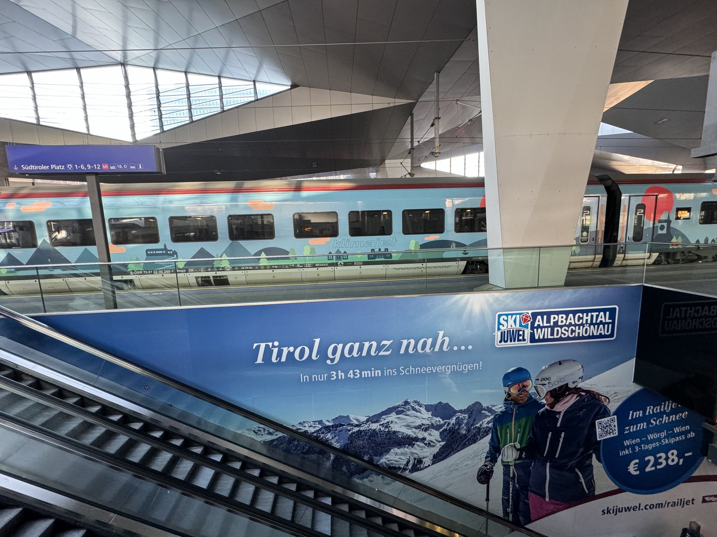OOH - Wien HBF | Ski Juwel Alpbachtal Wildschönau
