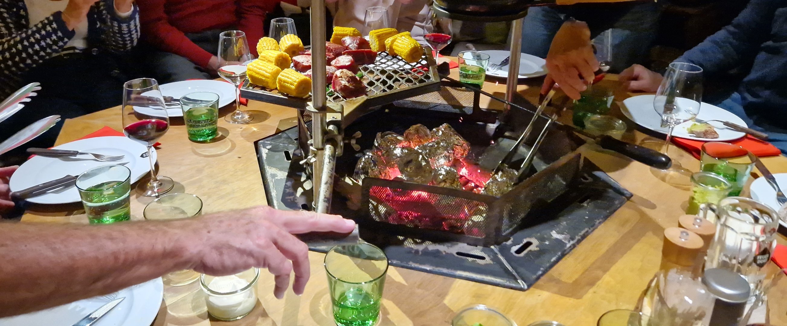 Erfolgreichstes touristisches Werbemittel? Das Reisebüro! Chef´s Table: Go Local Events für Agents.