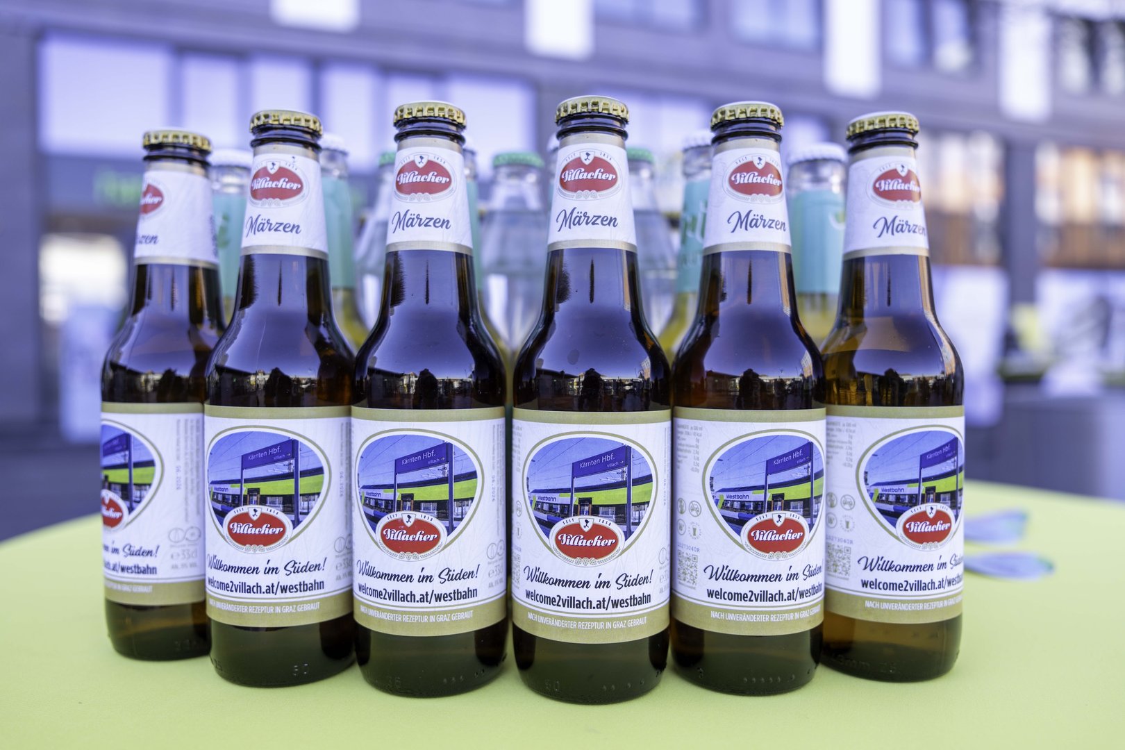 Westbahn-Empfang-Sonderfu-llung-Villacher-Bier.jpg