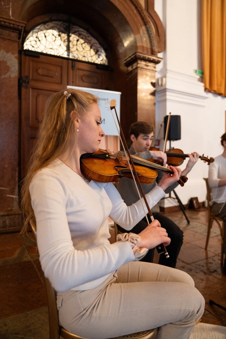 Pop Up Yoga - Mozart 270 Jubiläumsjahr