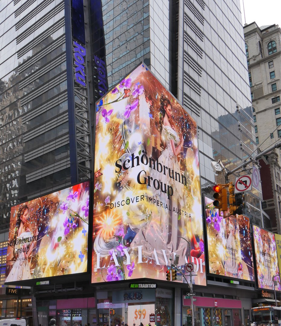Times-Square-2-close-up-1-.jpg