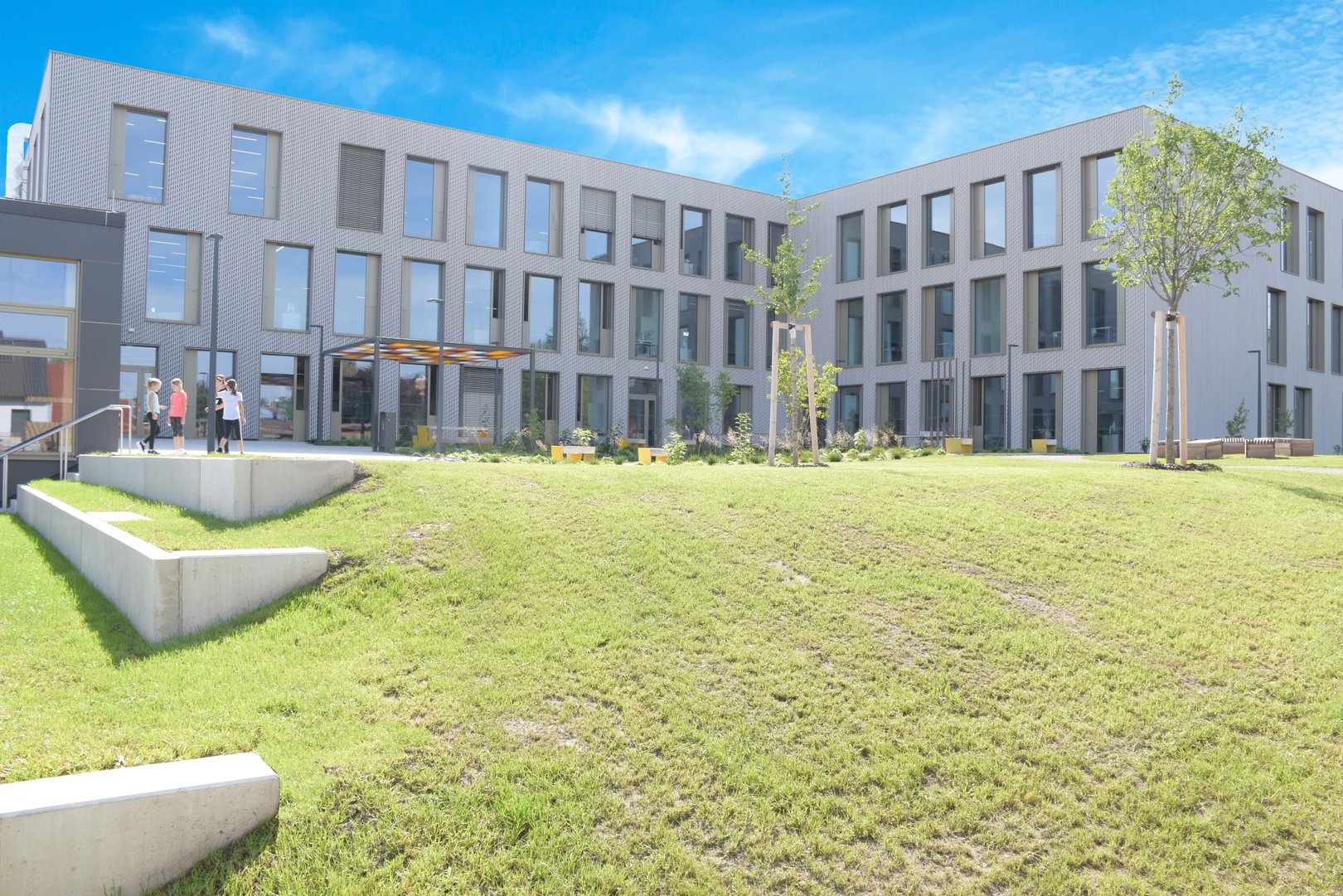 Titelbild zu Um- und Zubau BG-BRG Gänserndorf