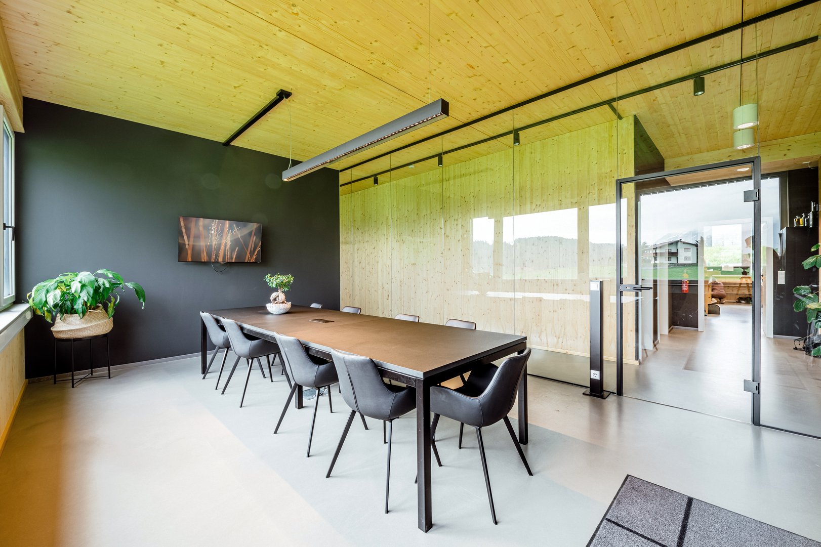 FBT-Headquarter-05.jpg