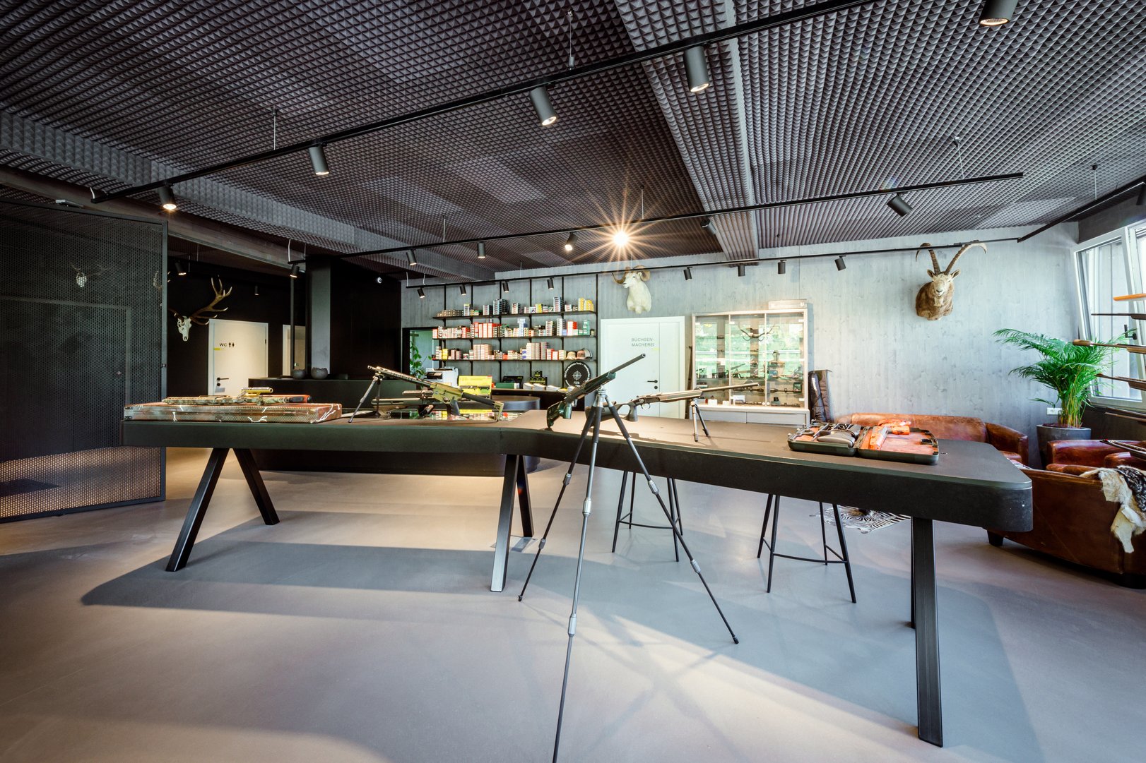 FBT-Headquarter-04.jpg